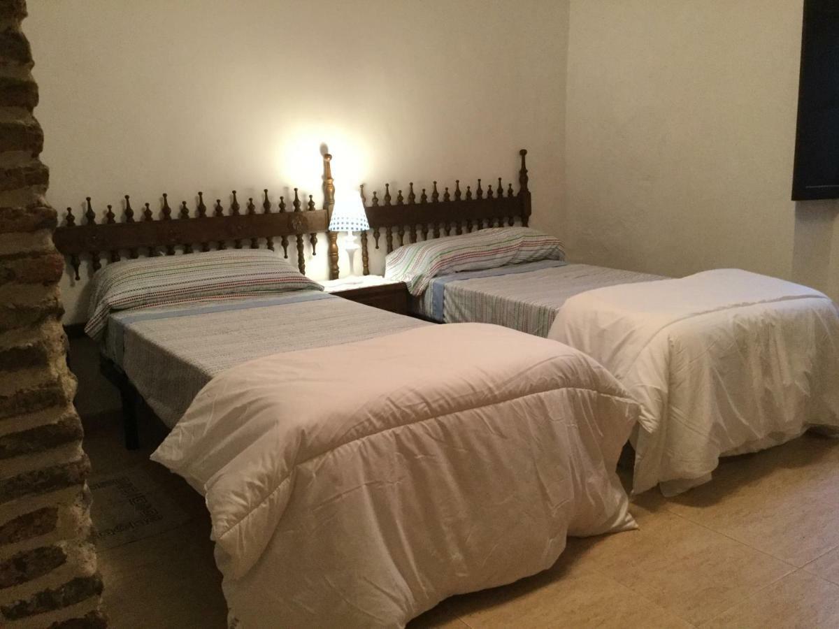 Apartamentos Andrada Casar de Cáceres Extérieur photo