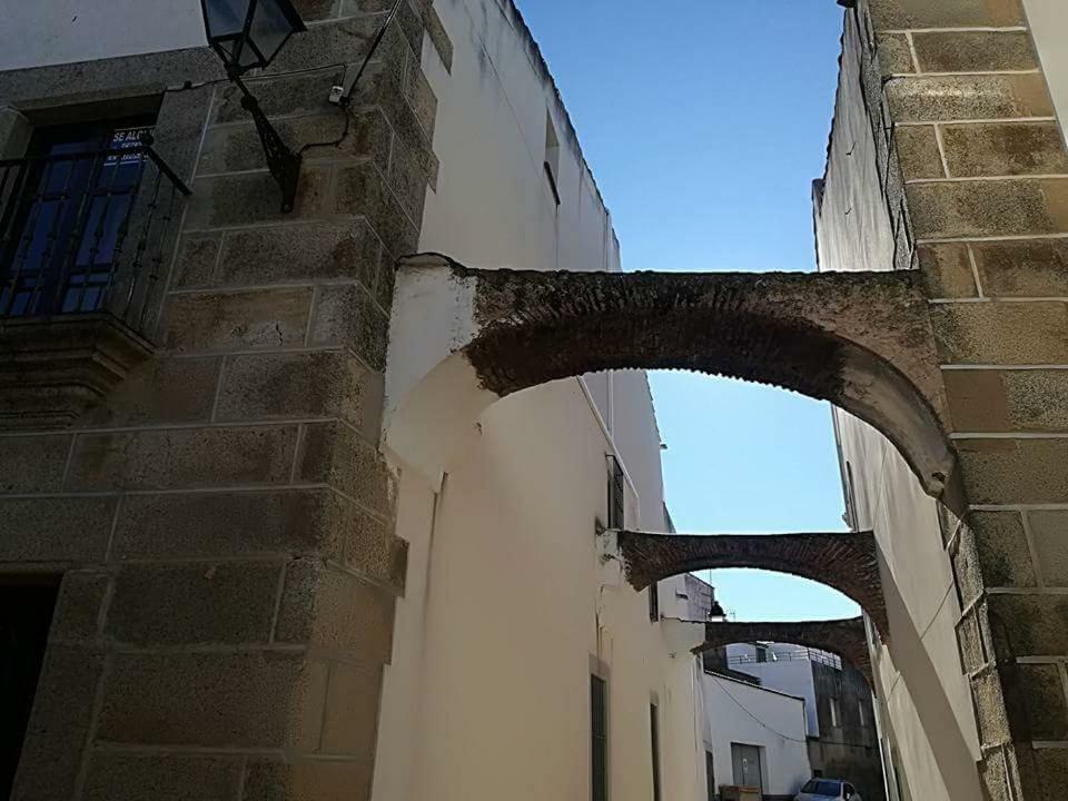 Apartamentos Andrada Casar de Cáceres Extérieur photo